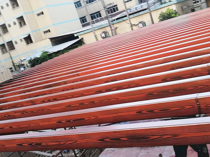 東莞市塘廈鎮御城花園木紋漆.jpg